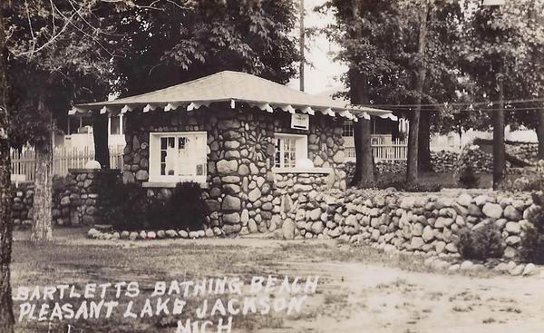 Bartletts Bathing Beach Pleasant Lake (newer photo)